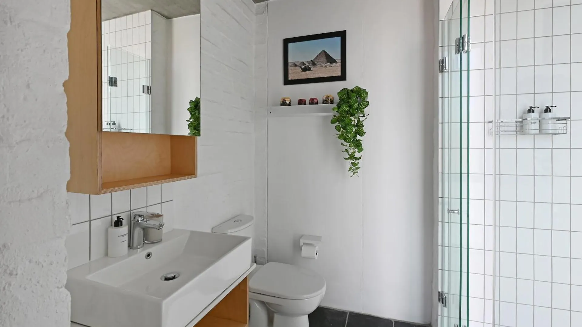 Modern Living Mountain&Ocean View 100M To Beach Cape Town
